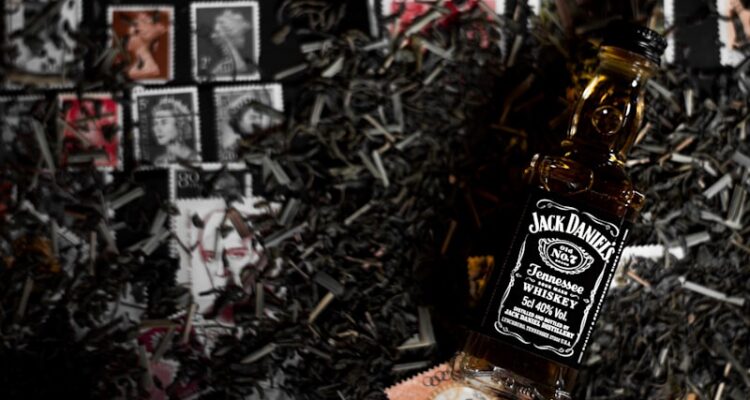 Jack Daniels Viski Fiyatları - Yeni Zamlı Ballı Jack Fiyatı!