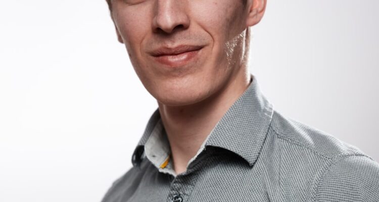 Rus Araba Markaları - Lada Kime Ait?